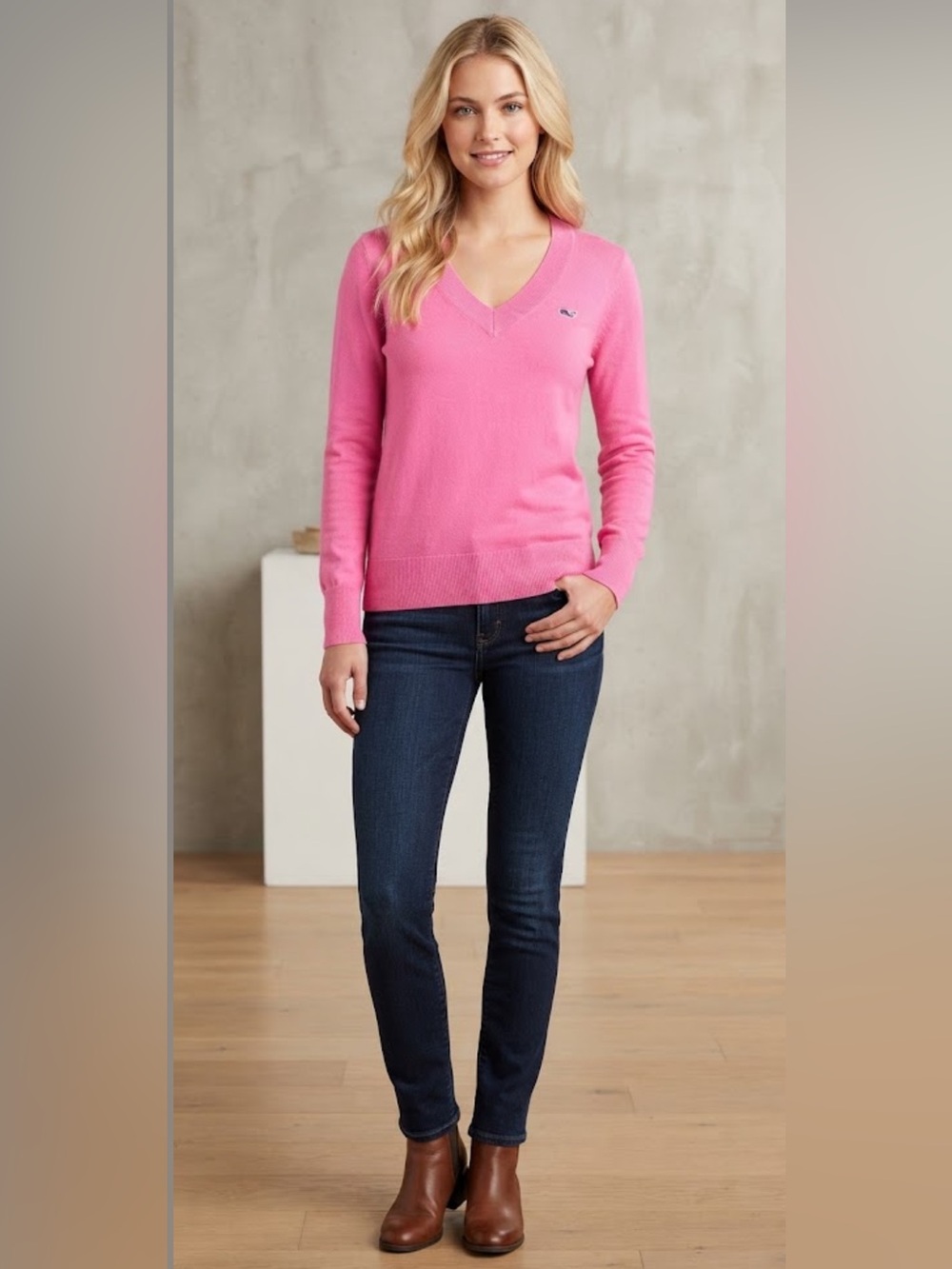 NWT Vineyard Vines HERITAGE COTTON Hot Pink V-Neck Sweater~S - Picture 2 of 13